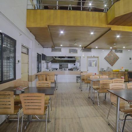 OYO Flagship 40999 Hotel Chandani Rāipur Extérieur photo