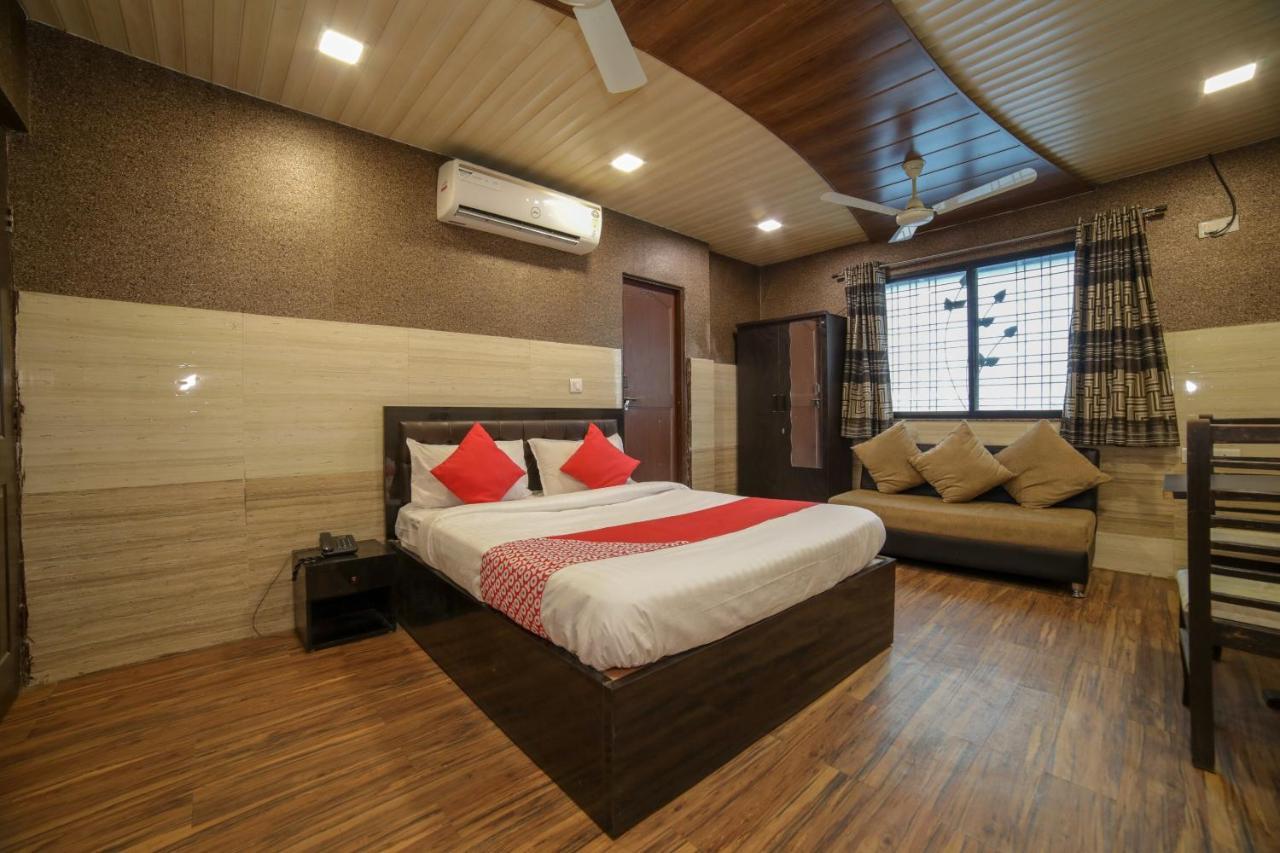 OYO Flagship 40999 Hotel Chandani Rāipur Extérieur photo